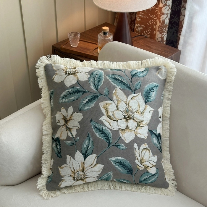 91家纺网 家纺一手货源 找家纺 （总）新奇异 2025新款排苏流苏色织提花抱枕