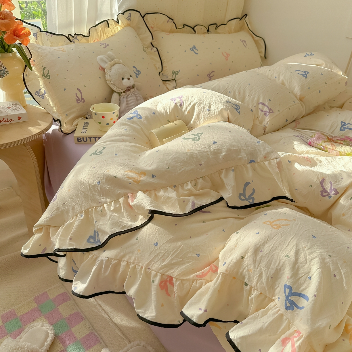 91家纺网 家纺一手货源 找家纺 韩巢家纺 2025新款水洗棉大花边被套四件套直播热销款学生宿舍被罩床单三件套（提供卖家秀） 星梦蝶结【大花边款】