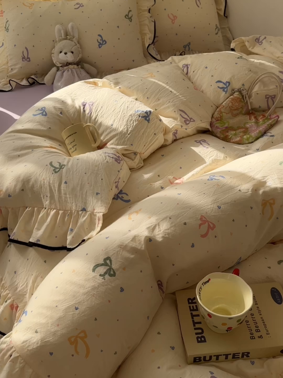 91家纺网 家纺一手货源 找家纺 韩巢家纺 2025新款水洗棉大花边被套四件套直播热销款学生宿舍被罩床单三件套（提供卖家秀） 星梦蝶结【大花边款】