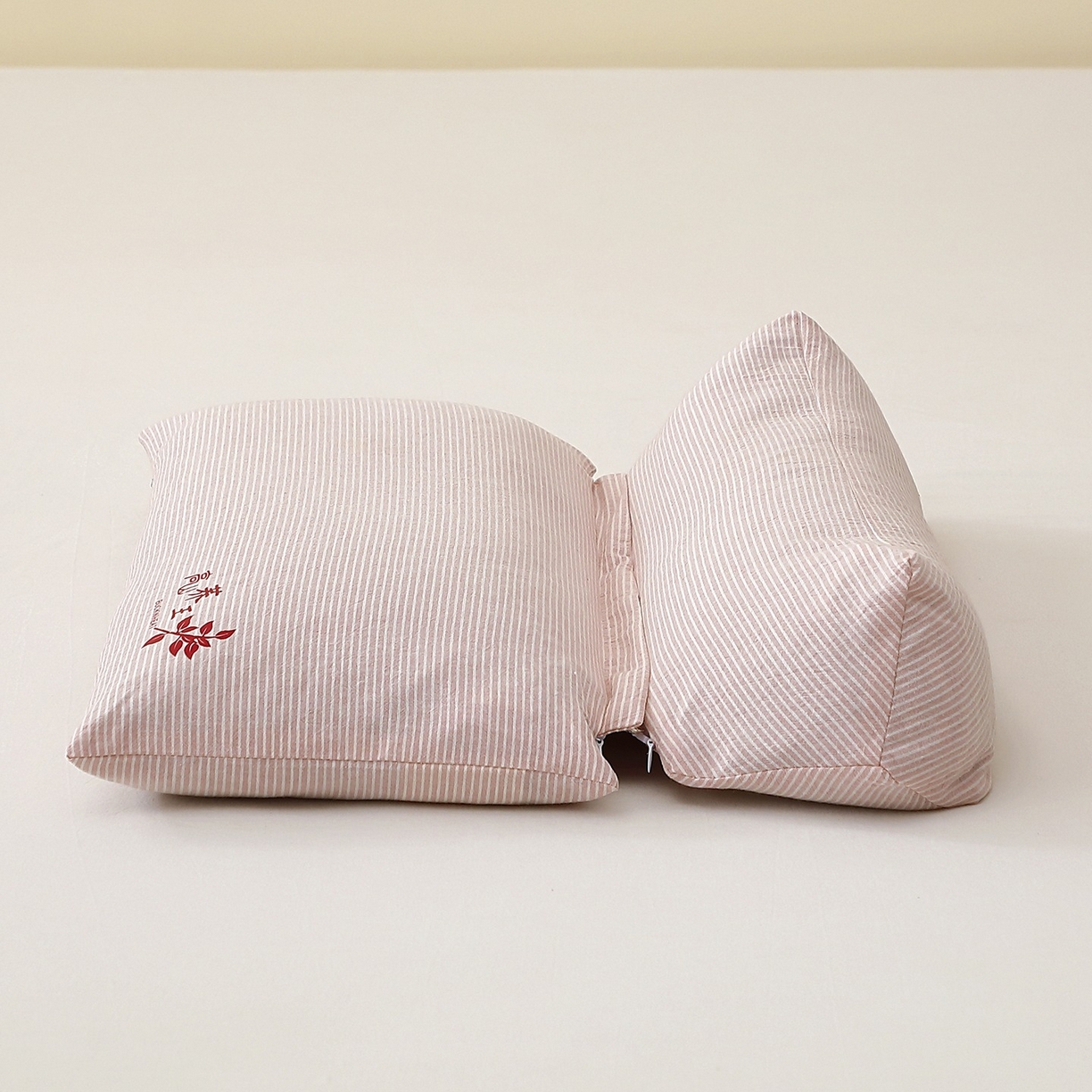 91家纺网 家纺一手货源 找家纺 怡薇格枕芯2025新款高山荞王三角组合可拆卸荞麦枕头枕芯 粉色