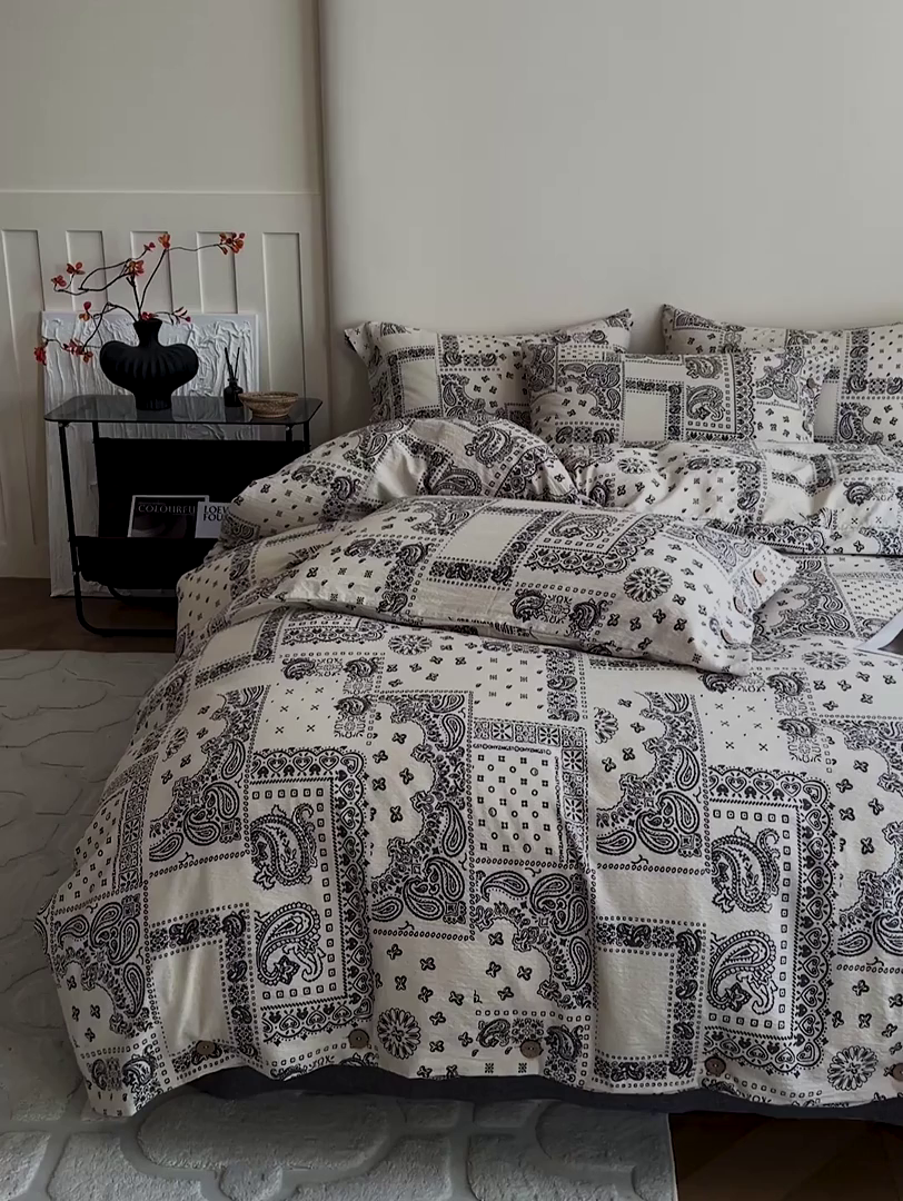 91家纺网 家纺一手货源 找家纺 仟网汇  2025新款亚麻纽扣款四件套 伊甸园