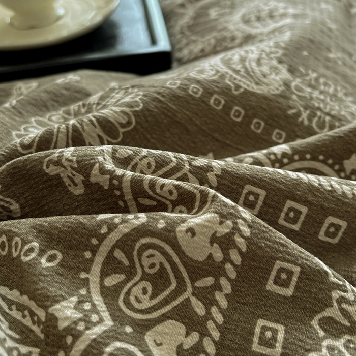 91家纺网 家纺一手货源 找家纺 仟网汇  2025新款亚麻纽扣款四件套 印象庄园