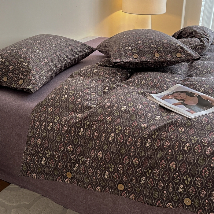 91家纺网 家纺一手货源 找家纺 仟网汇  2025新款亚麻纽扣款四件套 紫韵