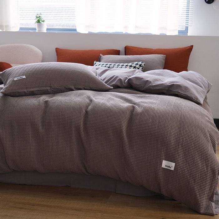 91家纺网 家纺一手货源 找家纺 贝尔 PELLHOME 小红书民宿全棉空气提花华夫格四件套纯棉水洗棉小众（可抖音代发） 松叶月灰