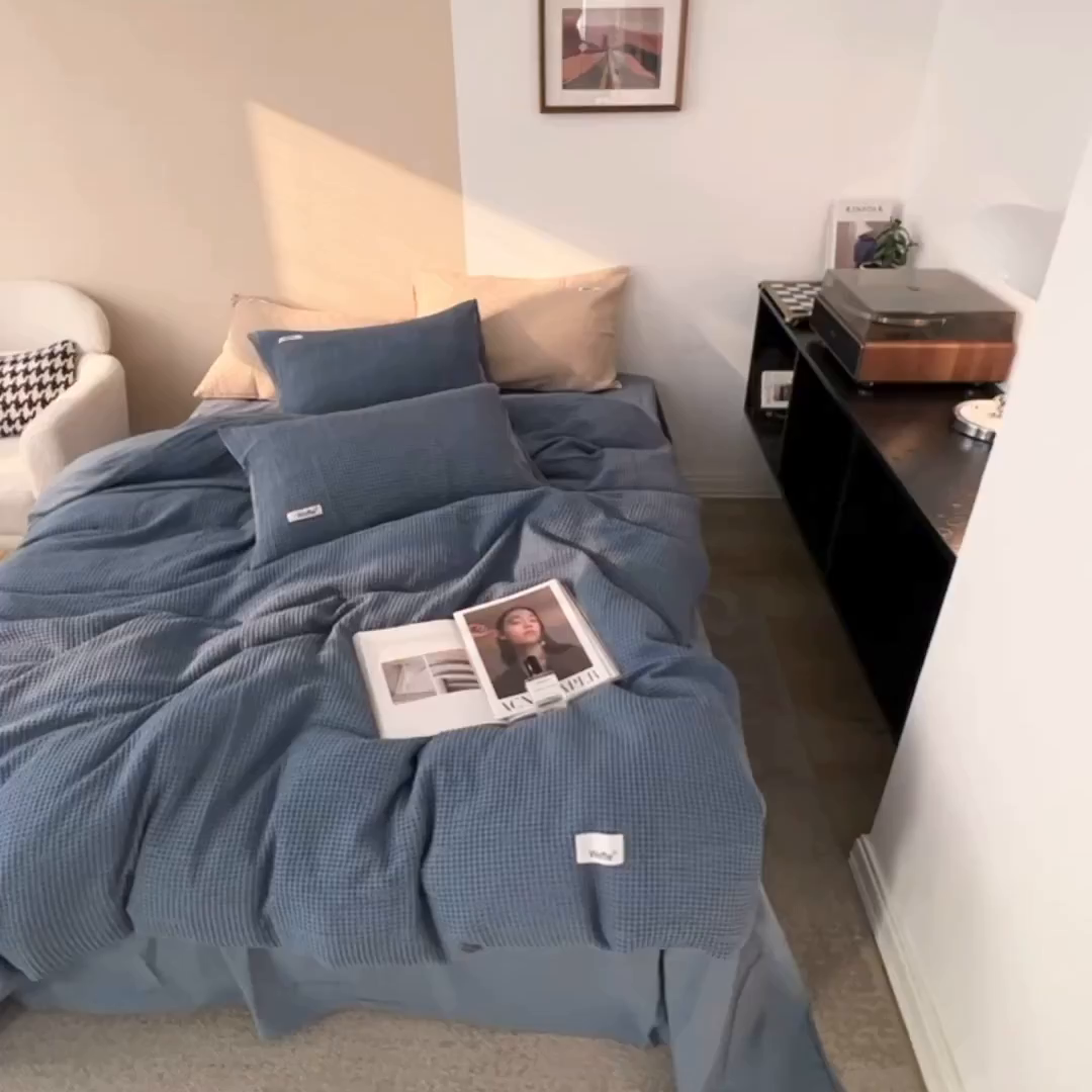 91家纺网 家纺一手货源 找家纺 贝尔 PELLHOME 小红书民宿全棉空气提花华夫格四件套纯棉水洗棉小众（可抖音代发） 蔚蓝青普