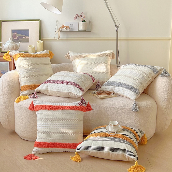 （总）诺可 2025新款跨境轻奢重工艺款编织布流苏款抱枕