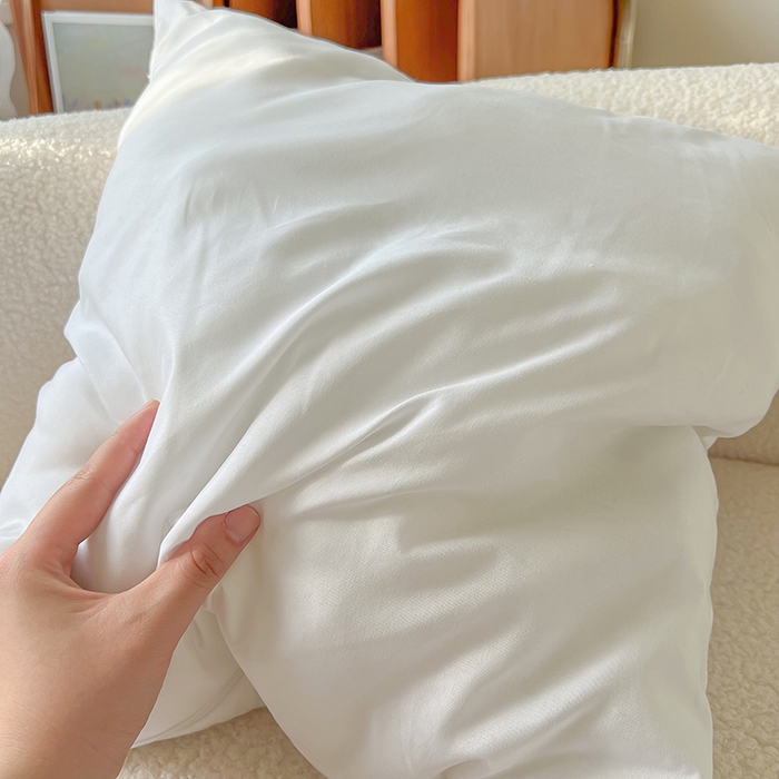 91家纺网 家纺一手货源 找家纺 诺可 2025新款跨境轻奢重工艺款编织布流苏款抱枕 编织流苏-白