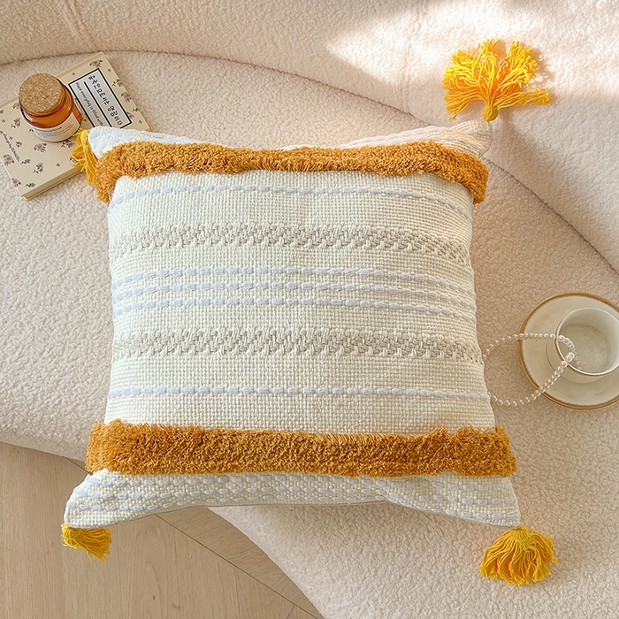91家纺网 家纺一手货源 找家纺 诺可 2025新款跨境轻奢重工艺款编织布流苏款抱枕 编织流苏-黄