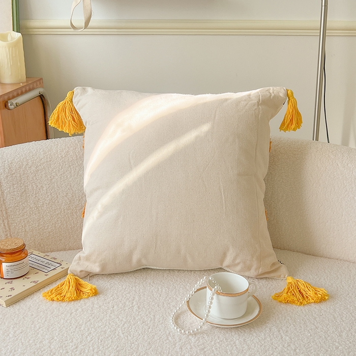 91家纺网 家纺一手货源 找家纺 诺可 2025新款跨境轻奢重工艺款编织布流苏款抱枕 编织流苏-黄黑