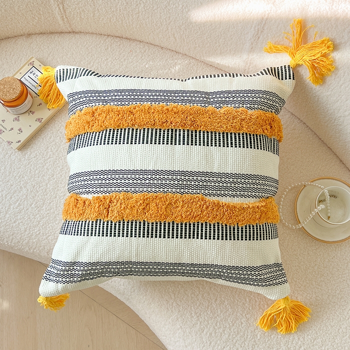 91家纺网 家纺一手货源 找家纺 诺可 2025新款跨境轻奢重工艺款编织布流苏款抱枕 编织流苏-黄黑