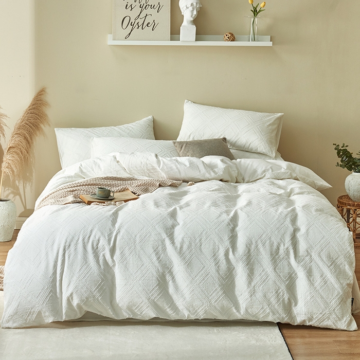 91家纺网 家纺一手货源 找家纺 贝尔 PELLHOME 日式北欧民宿大剪花水洗棉全棉四件套场景一（春节不打烊)（可抖音代发） 牛奶白