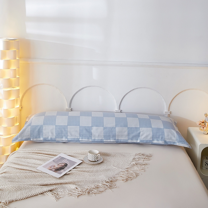 91家纺网 家纺一手货源 找家纺 三盛源 2025新款全棉纯棉双人长枕套1.5米成人纯棉长枕头套1.2卡通1.8m长款加长 千鸟系