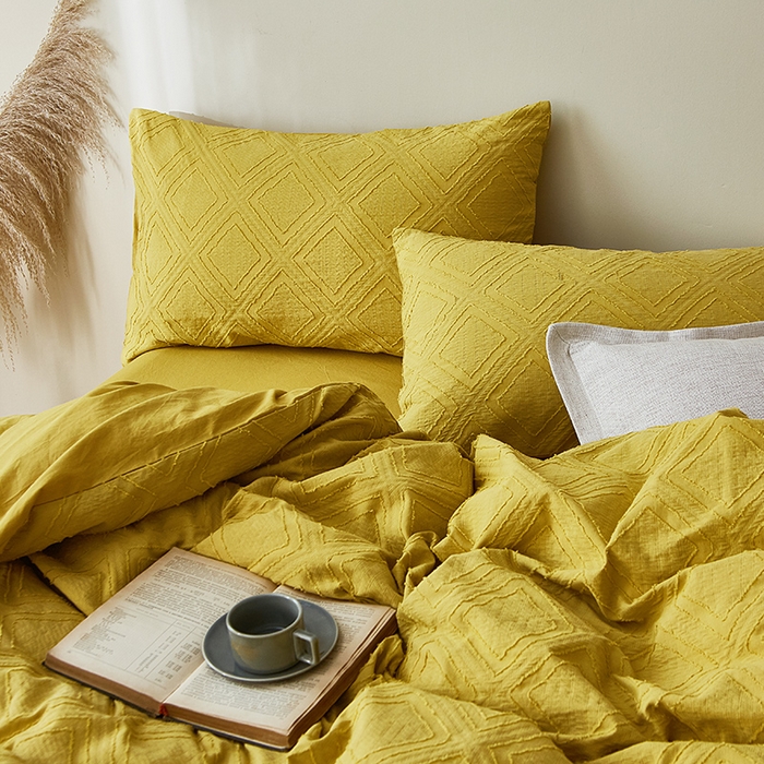 91家纺网 家纺一手货源 找家纺 贝尔 PELLHOME 日式北欧民宿大剪花水洗棉全棉四件套场景一（春节不打烊)（可抖音代发） 姜黄