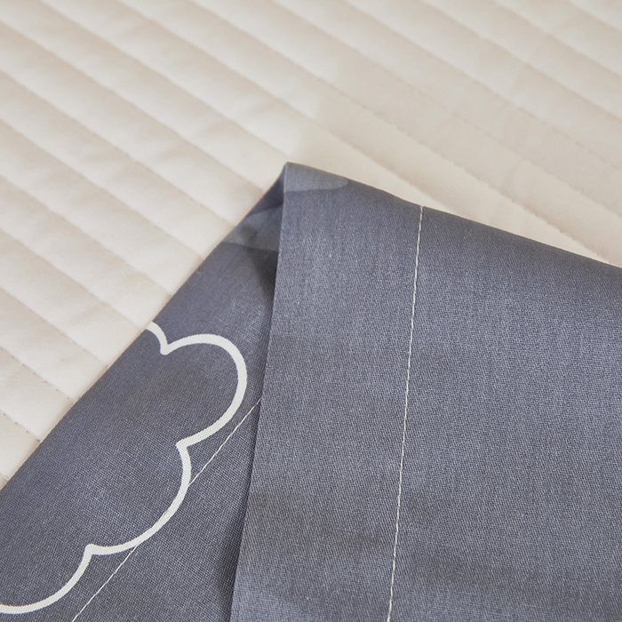 91家纺网 家纺一手货源 找家纺 三盛源 2025新款全棉纯棉双人长枕套1.5米成人纯棉长枕头套1.2卡通1.8m长款加长 月光旅程