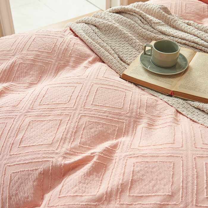 91家纺网 家纺一手货源 找家纺 贝尔 PELLHOME 日式北欧民宿大剪花水洗棉全棉四件套场景一（春节不打烊)（可抖音代发） 心粉