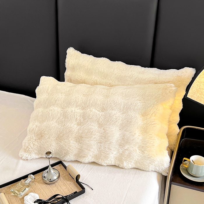 91家纺网 家纺一手货源 找家纺 （总）金爱家 2025新品全消光牛奶绒A类纯色獭兔毛绒立体牛奶绒四件套