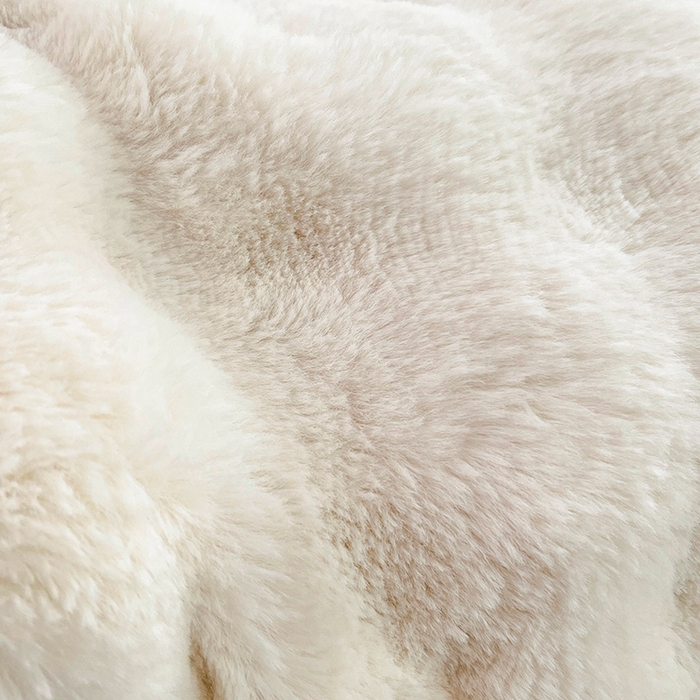 91家纺网 家纺一手货源 找家纺 （总）金爱家 2025新品全消光牛奶绒A类纯色獭兔毛绒立体牛奶绒四件套