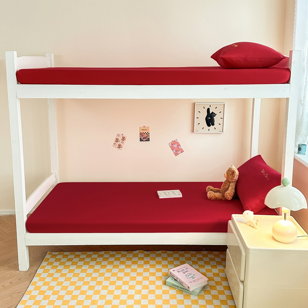 91家纺网 家纺一手货源 找家纺 摩妮卡 2025新款学生床笠上下铺全棉床笠三件套 朵红