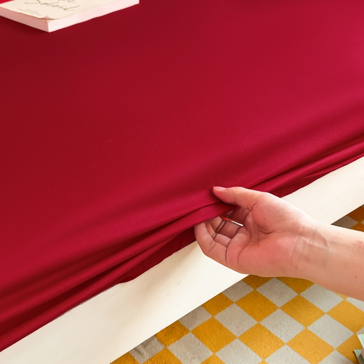 91家纺网 家纺一手货源 找家纺 摩妮卡 2025新款学生床笠上下铺全棉床笠三件套 朵红