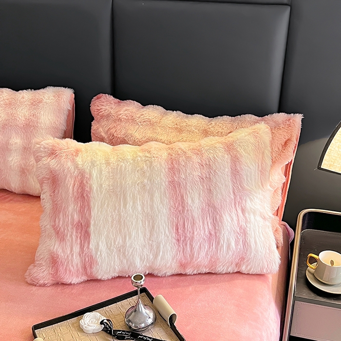 91家纺网 家纺一手货源 找家纺 金爱家 2025新品全消光牛奶绒A类纯色獭兔毛绒立体牛奶绒四件套 七彩泡泡粉