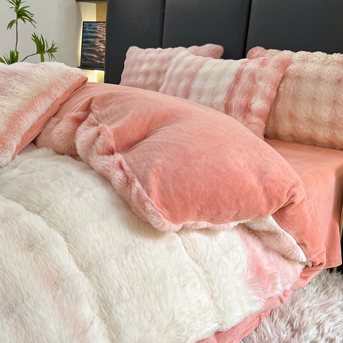 91家纺网 家纺一手货源 找家纺 金爱家 2025新品全消光牛奶绒A类纯色獭兔毛绒立体牛奶绒四件套 七彩泡泡粉