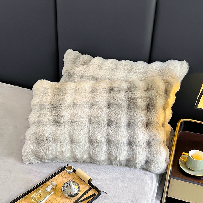 91家纺网 家纺一手货源 找家纺 金爱家 2025新品全消光牛奶绒A类纯色獭兔毛绒立体牛奶绒四件套 七彩泡泡灰