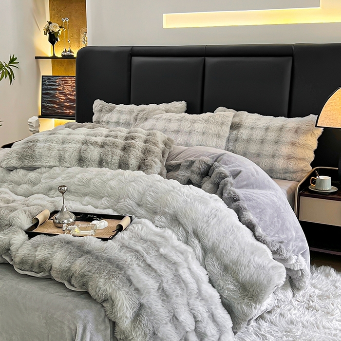 91家纺网 家纺一手货源 找家纺 金爱家 2025新品全消光牛奶绒A类纯色獭兔毛绒立体牛奶绒四件套 七彩泡泡灰