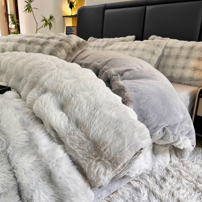 91家纺网 家纺一手货源 找家纺 金爱家 2025新品全消光牛奶绒A类纯色獭兔毛绒立体牛奶绒四件套 七彩泡泡灰