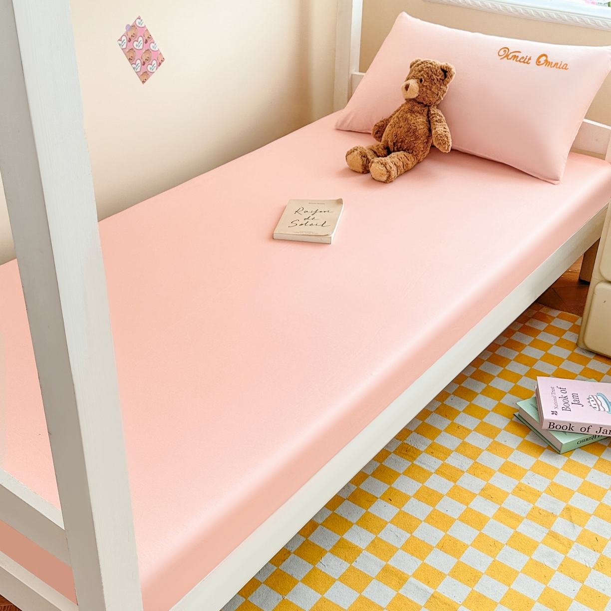 91家纺网 家纺一手货源 找家纺 摩妮卡 2025新款学生床笠上下铺全棉床笠三件套 粉玉