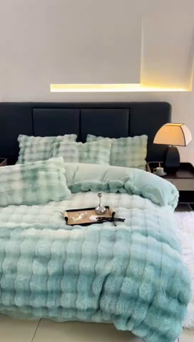 91家纺网 家纺一手货源 找家纺 金爱家 2025新品全消光牛奶绒A类纯色獭兔毛绒立体牛奶绒四件套 七彩泡泡绿