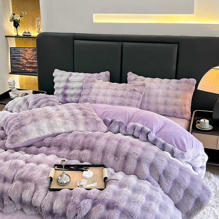 91家纺网 家纺一手货源 找家纺 金爱家 2025新品全消光牛奶绒A类纯色獭兔毛绒立体牛奶绒四件套 七彩泡泡紫