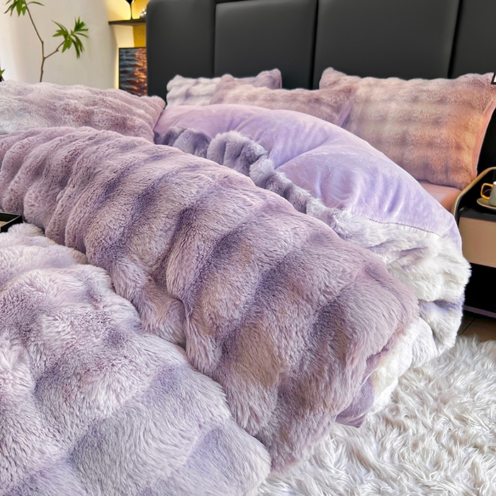 91家纺网 家纺一手货源 找家纺 金爱家 2025新品全消光牛奶绒A类纯色獭兔毛绒立体牛奶绒四件套 七彩泡泡紫