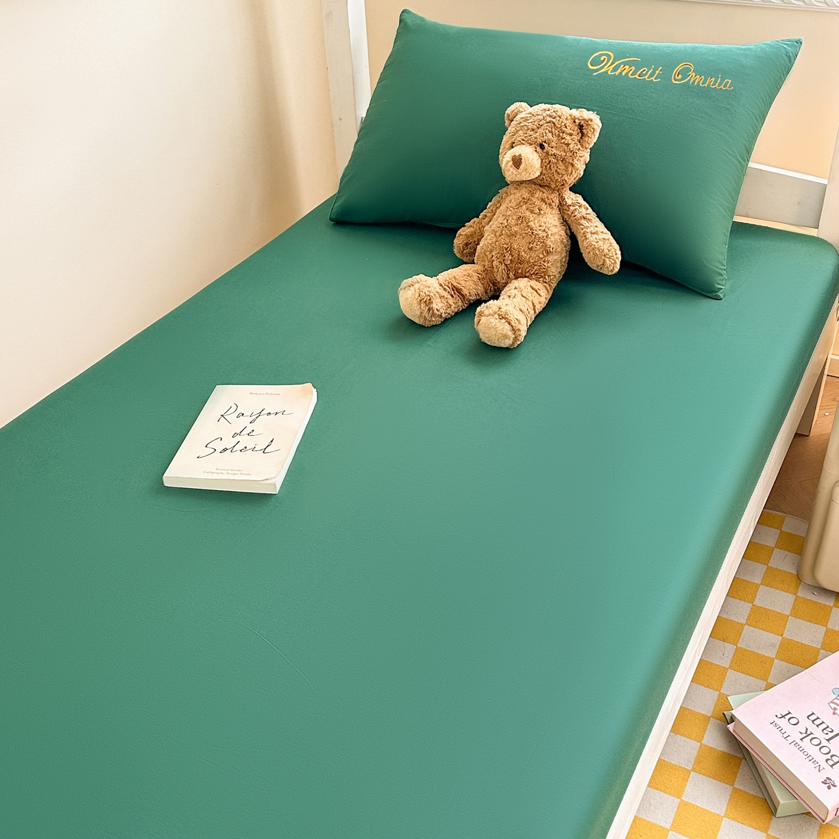 91家纺网 家纺一手货源 找家纺 摩妮卡 2025新款学生床笠上下铺全棉床笠三件套 墨绿色