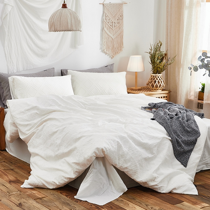 91家纺网 家纺一手货源 找家纺 贝尔 PELLHOME 日式北欧民宿大剪花水洗棉全棉四件套场景二（春节不打烊)（可抖音代发） 本白