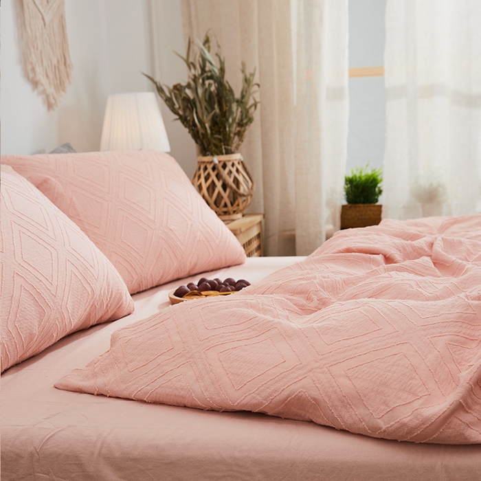 91家纺网 家纺一手货源 找家纺 贝尔 PELLHOME 日式北欧民宿大剪花水洗棉全棉四件套场景二（春节不打烊)（可抖音代发） 粉色