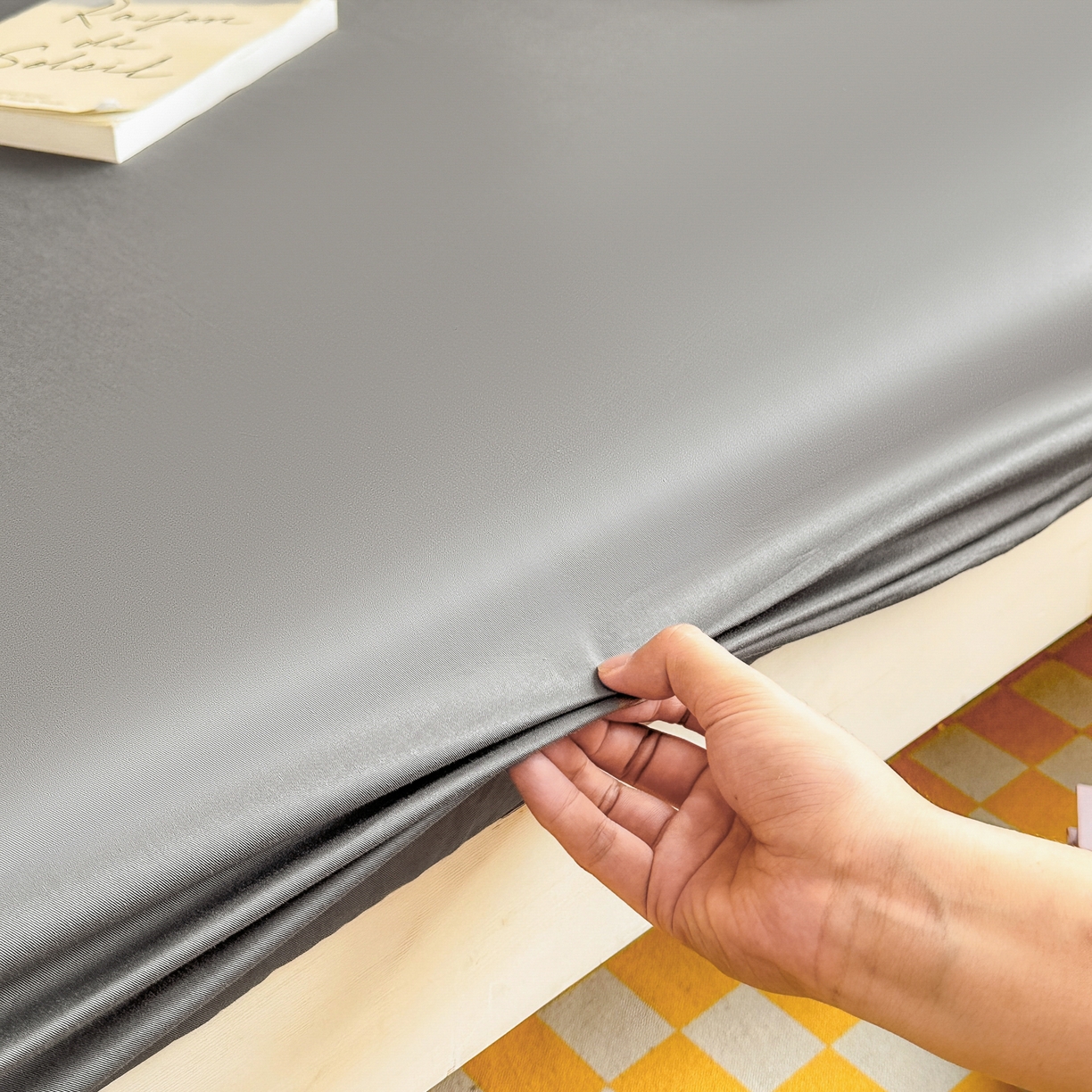 91家纺网 家纺一手货源 找家纺 摩妮卡 2025新款学生床笠上下铺全棉床笠三件套 银灰