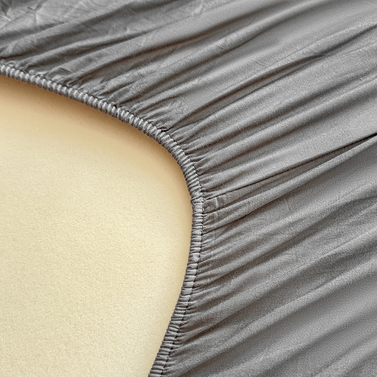 91家纺网 家纺一手货源 找家纺 摩妮卡 2025新款学生床笠上下铺全棉床笠三件套 银灰