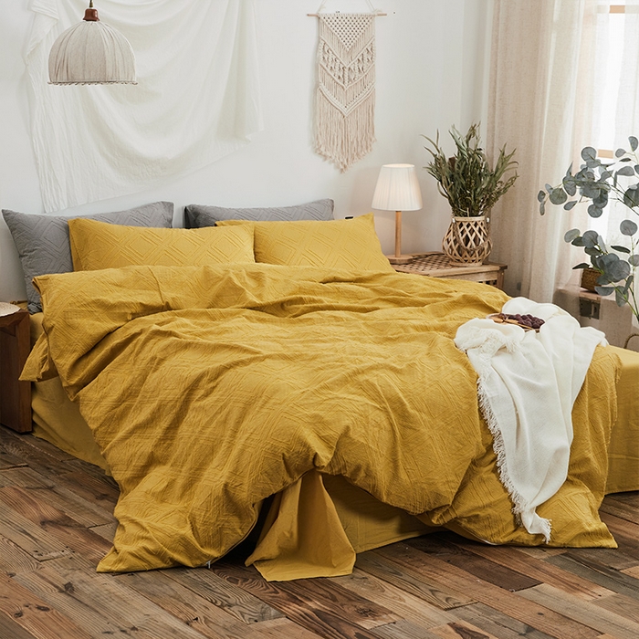 91家纺网 家纺一手货源 找家纺 贝尔 PELLHOME 日式北欧民宿大剪花水洗棉全棉四件套场景二（春节不打烊)（可抖音代发） 黄色