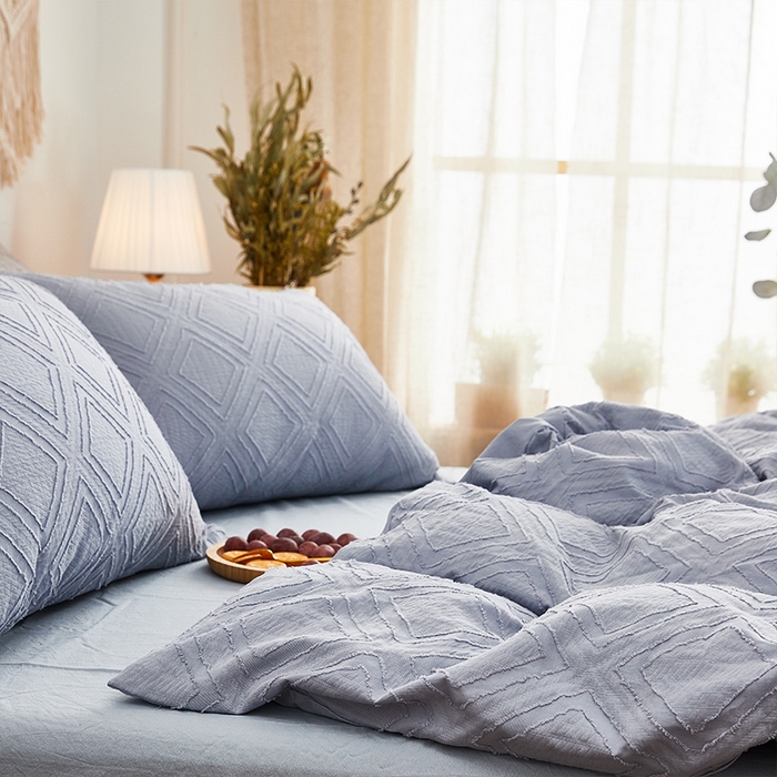 91家纺网 家纺一手货源 找家纺 贝尔 PELLHOME 日式北欧民宿大剪花水洗棉全棉四件套场景二（春节不打烊)（可抖音代发） 蓝色