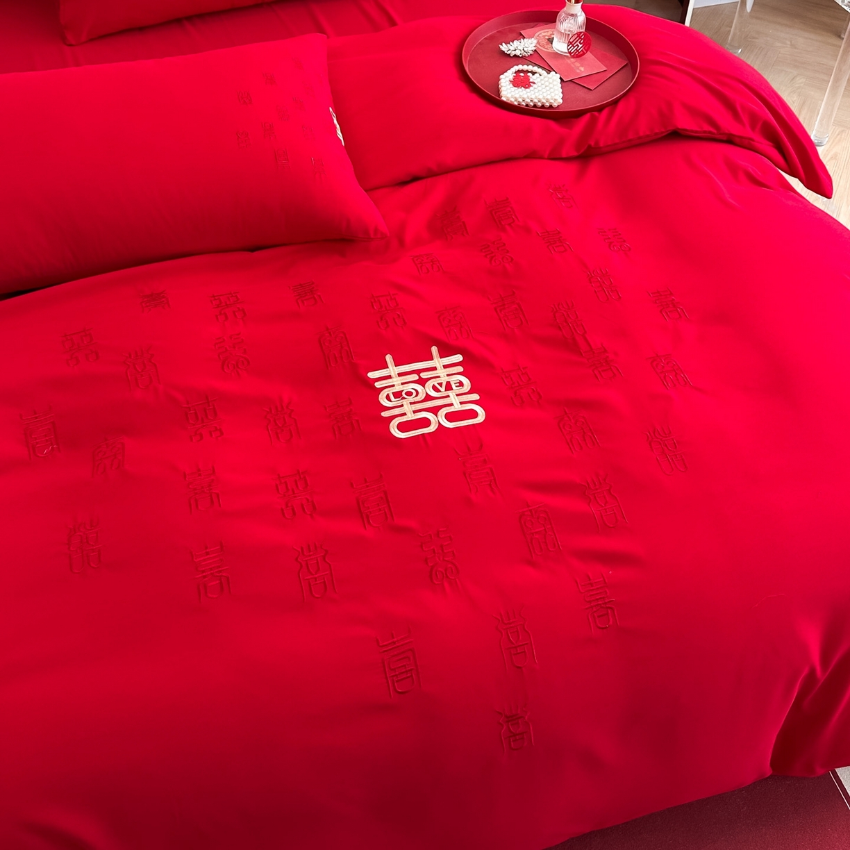 91家纺网 家纺一手货源 找家纺 （总）火麒麟家纺 2025新款亲肤棉婚庆刺绣四件套