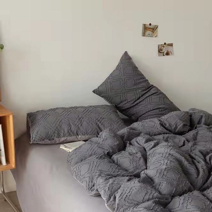 91家纺网 家纺一手货源 找家纺 贝尔 PELLHOME 日式北欧民宿大剪花水洗棉全棉四件套场景二（春节不打烊)（可抖音代发） 深灰