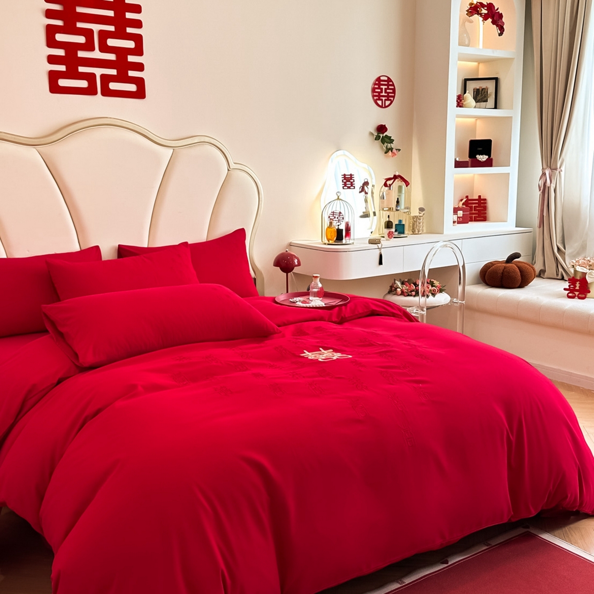 91家纺网 家纺一手货源 找家纺 火麒麟家纺 2025新款亲肤棉婚庆刺绣四件套 爱意满满