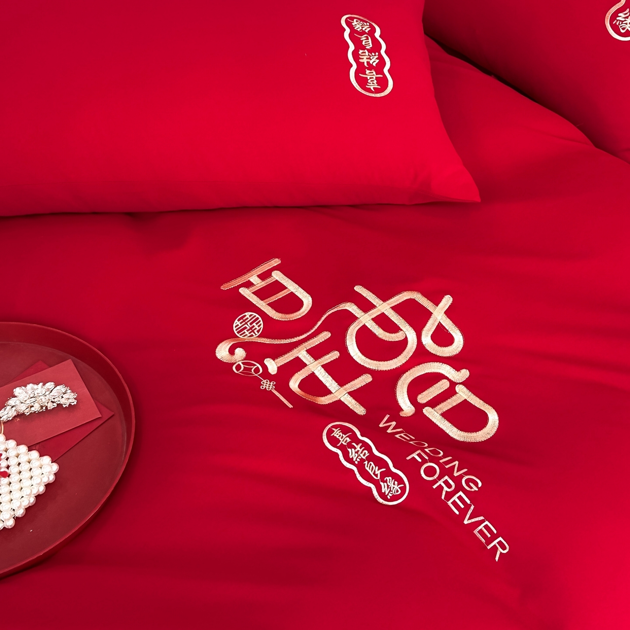 91家纺网 家纺一手货源 找家纺 火麒麟家纺 2025新款亲肤棉婚庆刺绣四件套 百年之好