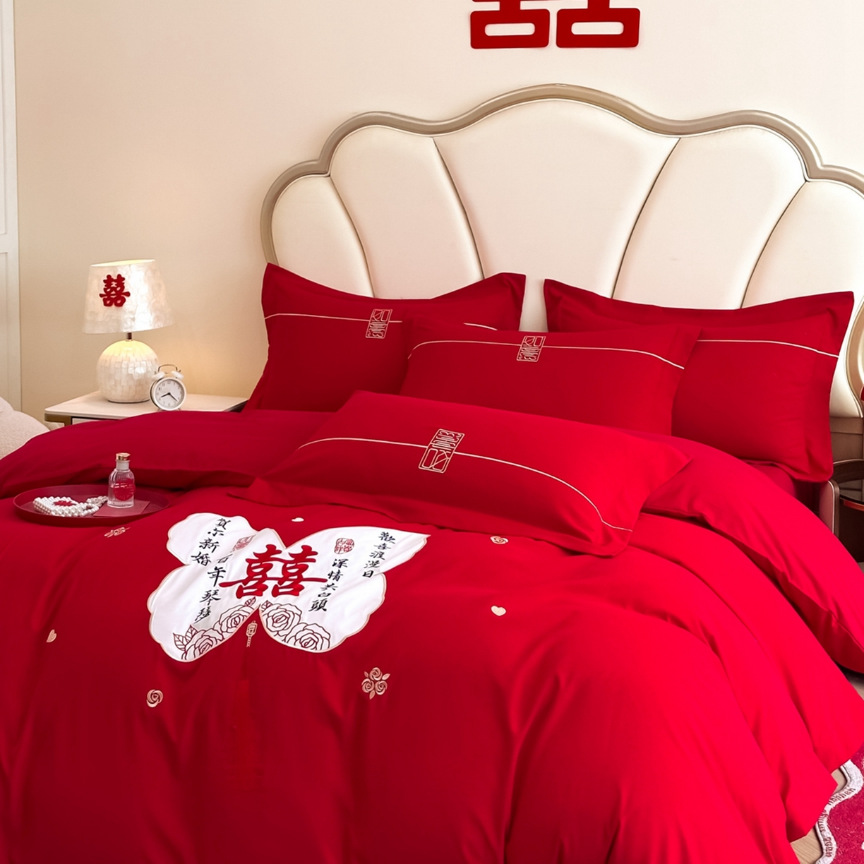 91家纺网 家纺一手货源 找家纺 火麒麟家纺 2025新款亲肤棉婚庆刺绣四件套 蝶恋花