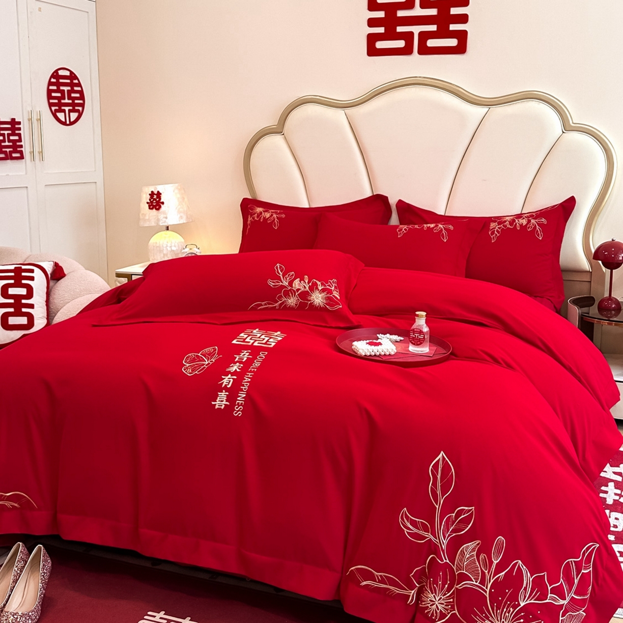 91家纺网 家纺一手货源 找家纺 火麒麟家纺 2025新款亲肤棉婚庆刺绣四件套 锦上添花