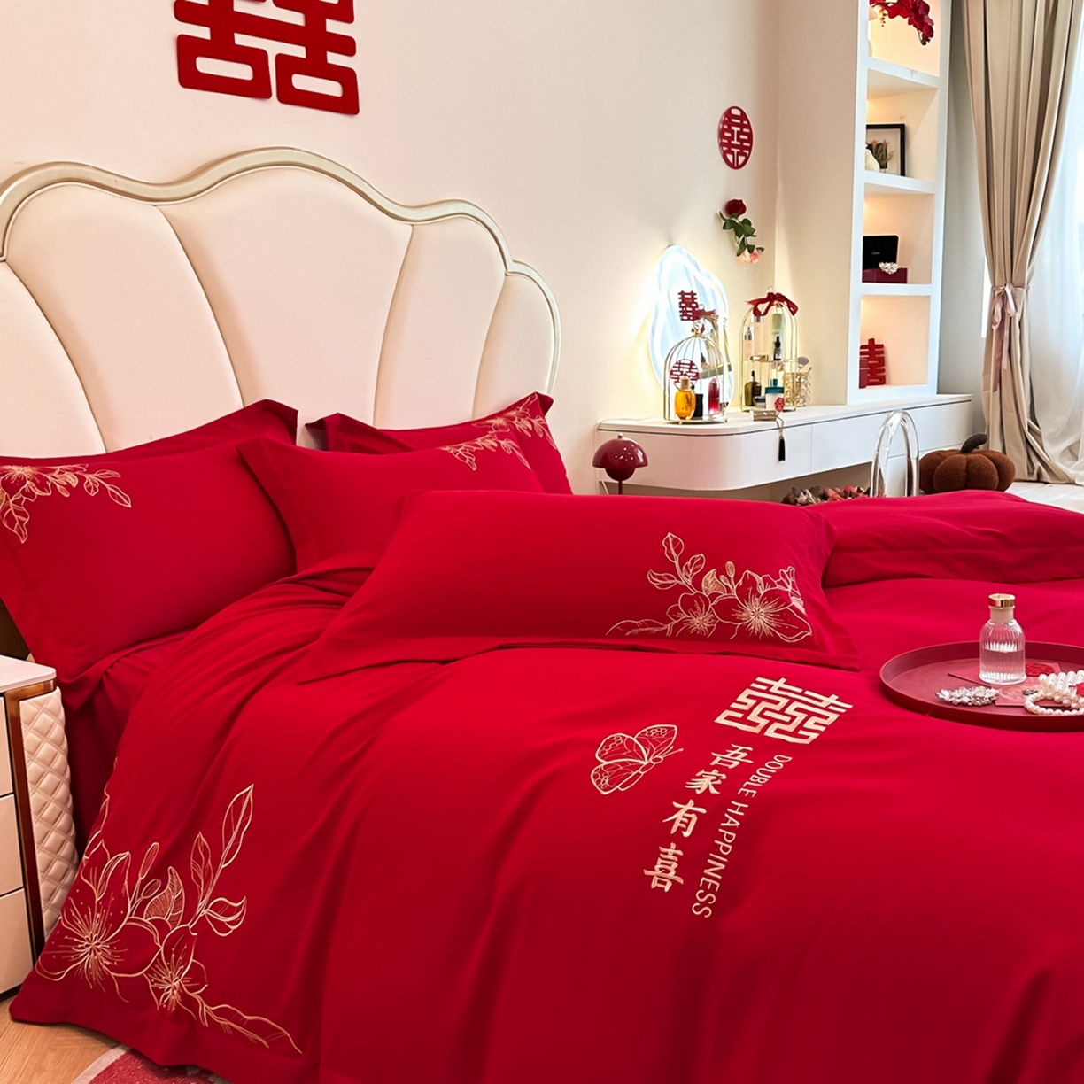 91家纺网 家纺一手货源 找家纺 火麒麟家纺 2025新款亲肤棉婚庆刺绣四件套 锦上添花