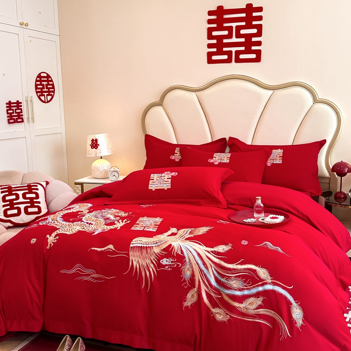 91家纺网 家纺一手货源 找家纺 火麒麟家纺 2025新款亲肤棉婚庆刺绣四件套 龙飞凤舞