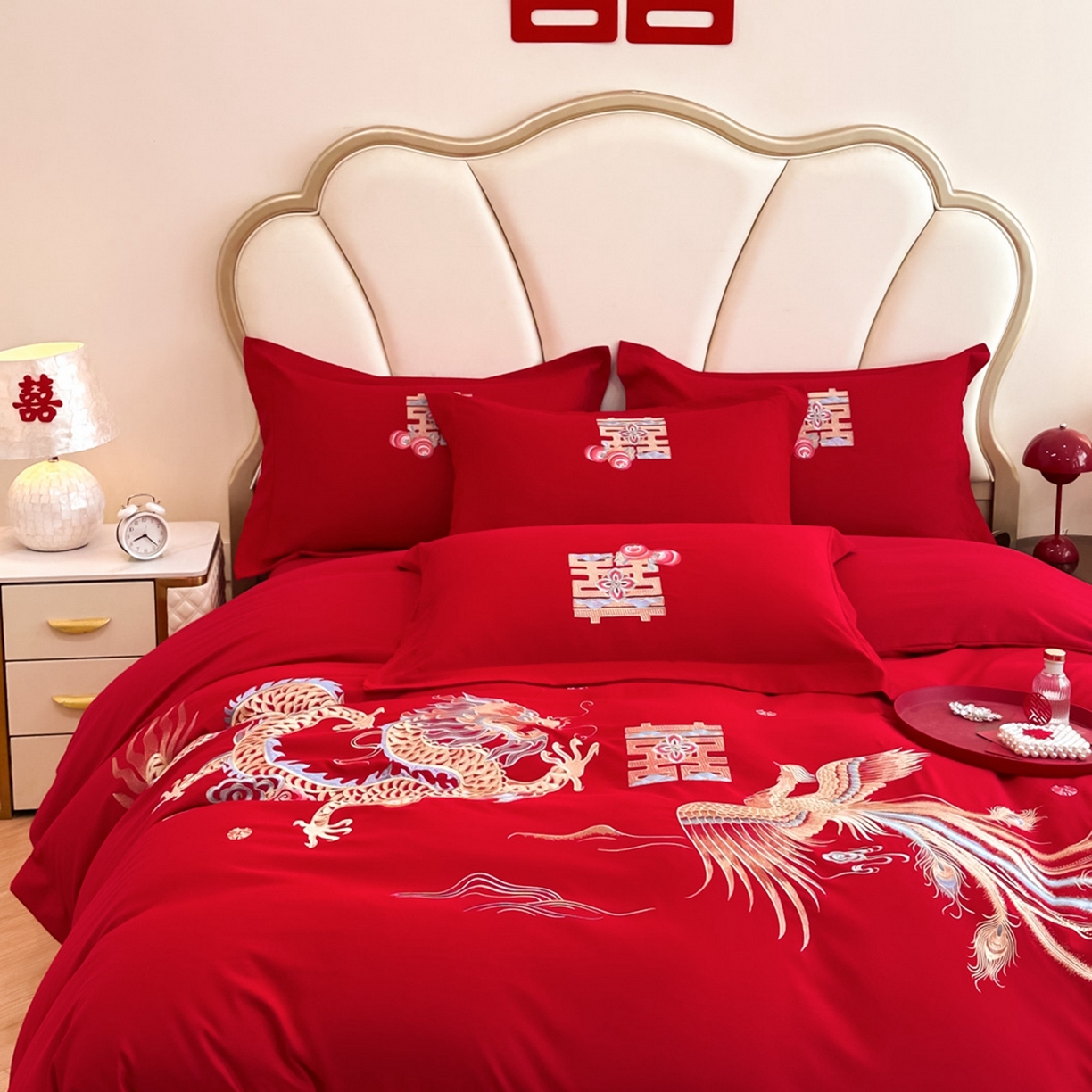 91家纺网 家纺一手货源 找家纺 火麒麟家纺 2025新款亲肤棉婚庆刺绣四件套 龙飞凤舞