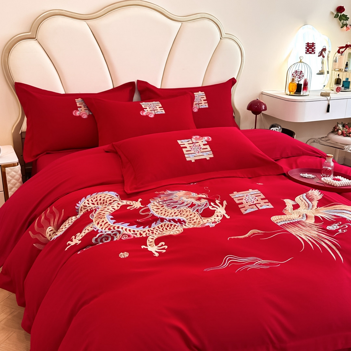 91家纺网 家纺一手货源 找家纺 火麒麟家纺 2025新款亲肤棉婚庆刺绣四件套 龙飞凤舞