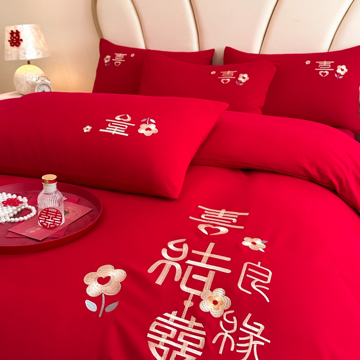 91家纺网 家纺一手货源 找家纺 火麒麟家纺 2025新款亲肤棉婚庆刺绣四件套 天赐良缘